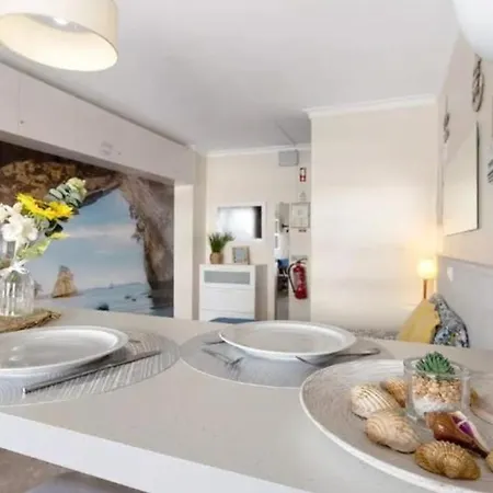 Apartment Apartamento Com Um Quarto E Uma Casa De Banho
